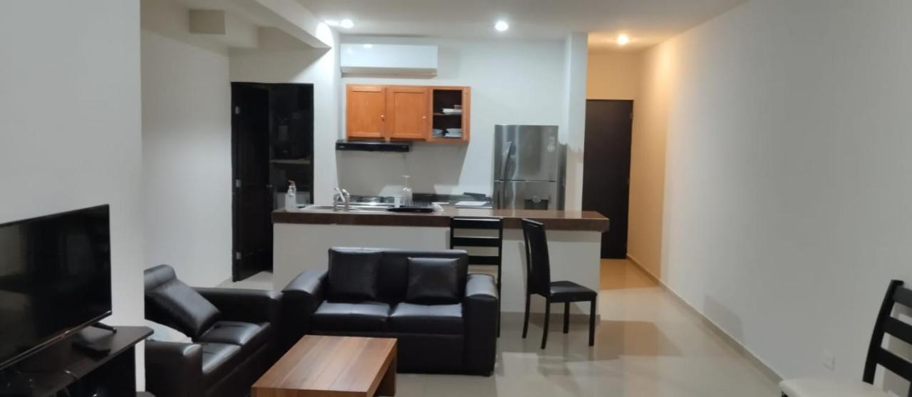 Calle 22 By 770 Apartments Плая дел Кармен Екстериор снимка
